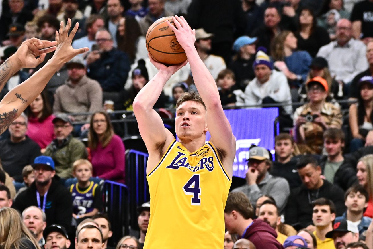 Los Angeles Lakers v Utah Jazz