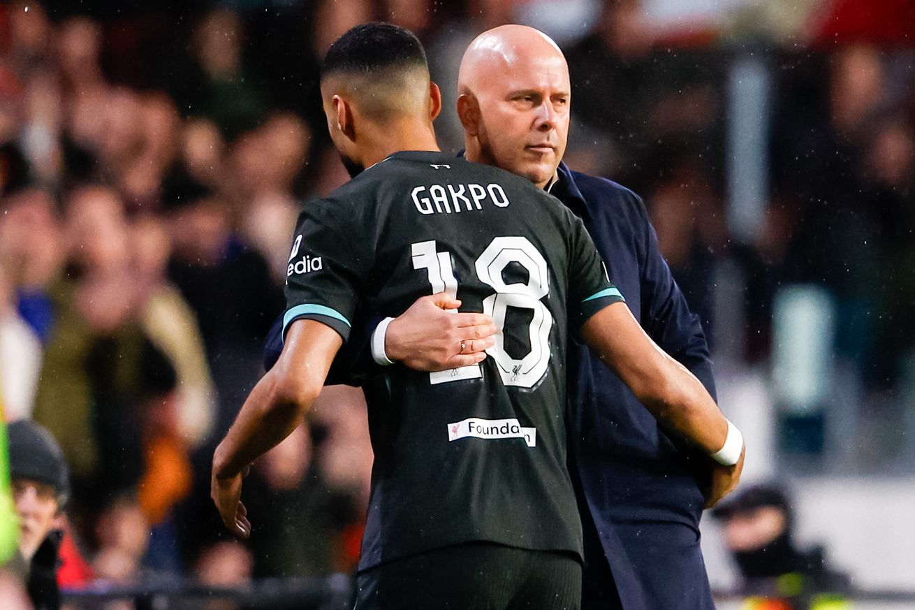 PSV Eindhoven v Liverpool FC - UEFA Champions League 2024/25 League Phase MD8