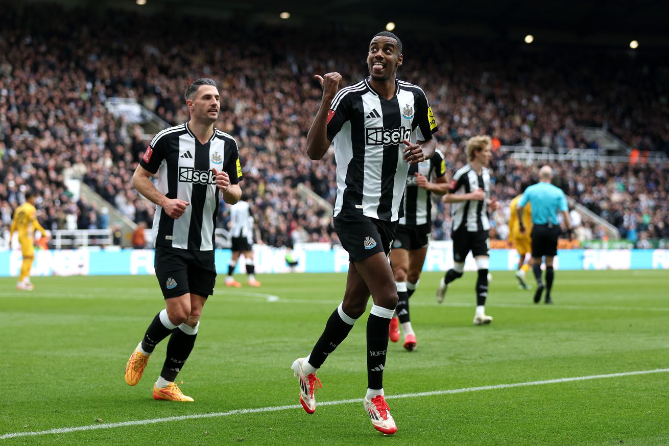Newcastle United v Brighton & Hove Albion - Emirates FA Cup Fifth Round