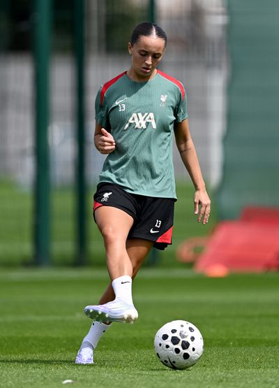Liverpool Women Pre-Season Training Session