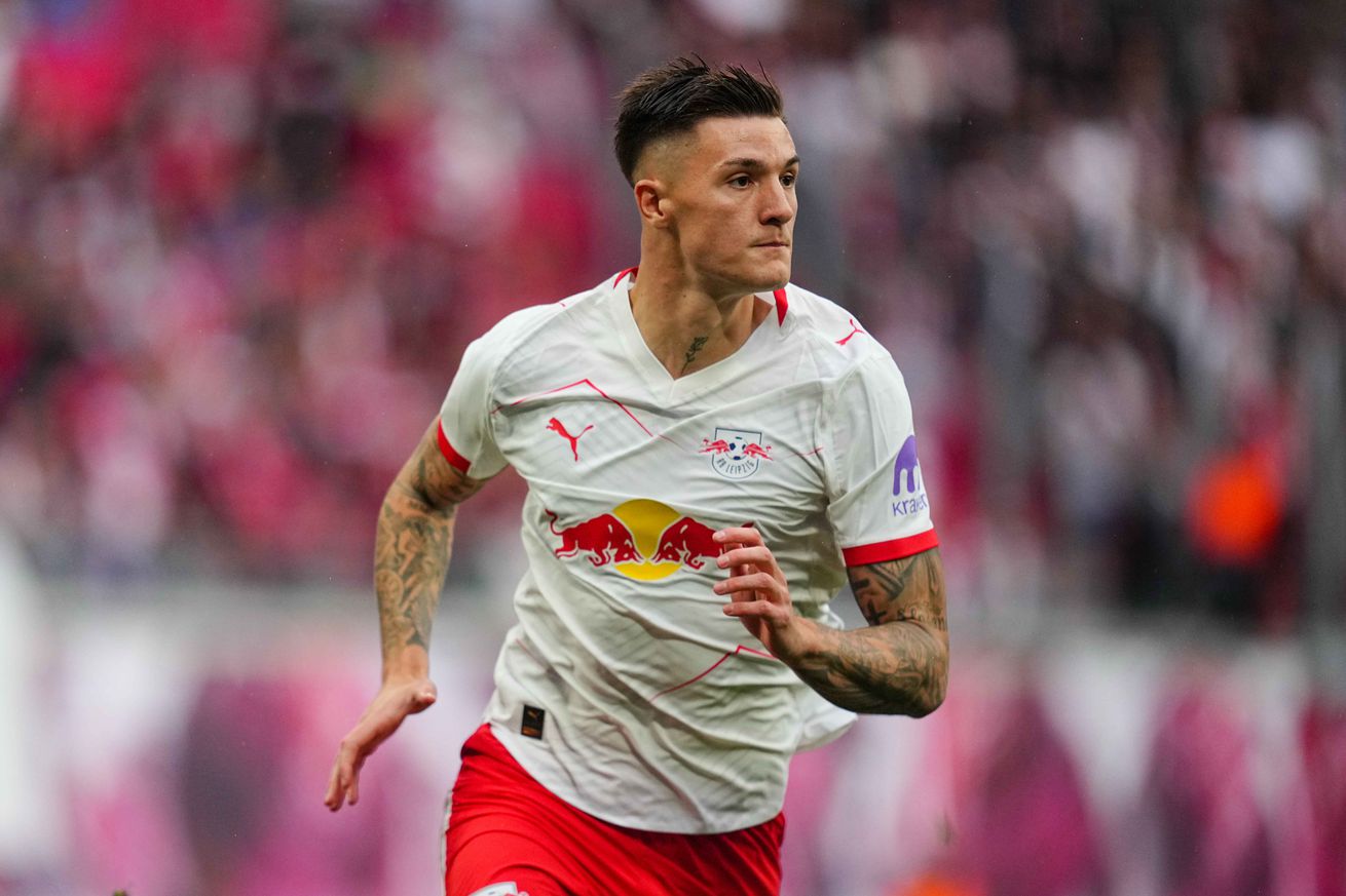 RB Leipzig v VfB Stuttgart - 1. Bundesliga