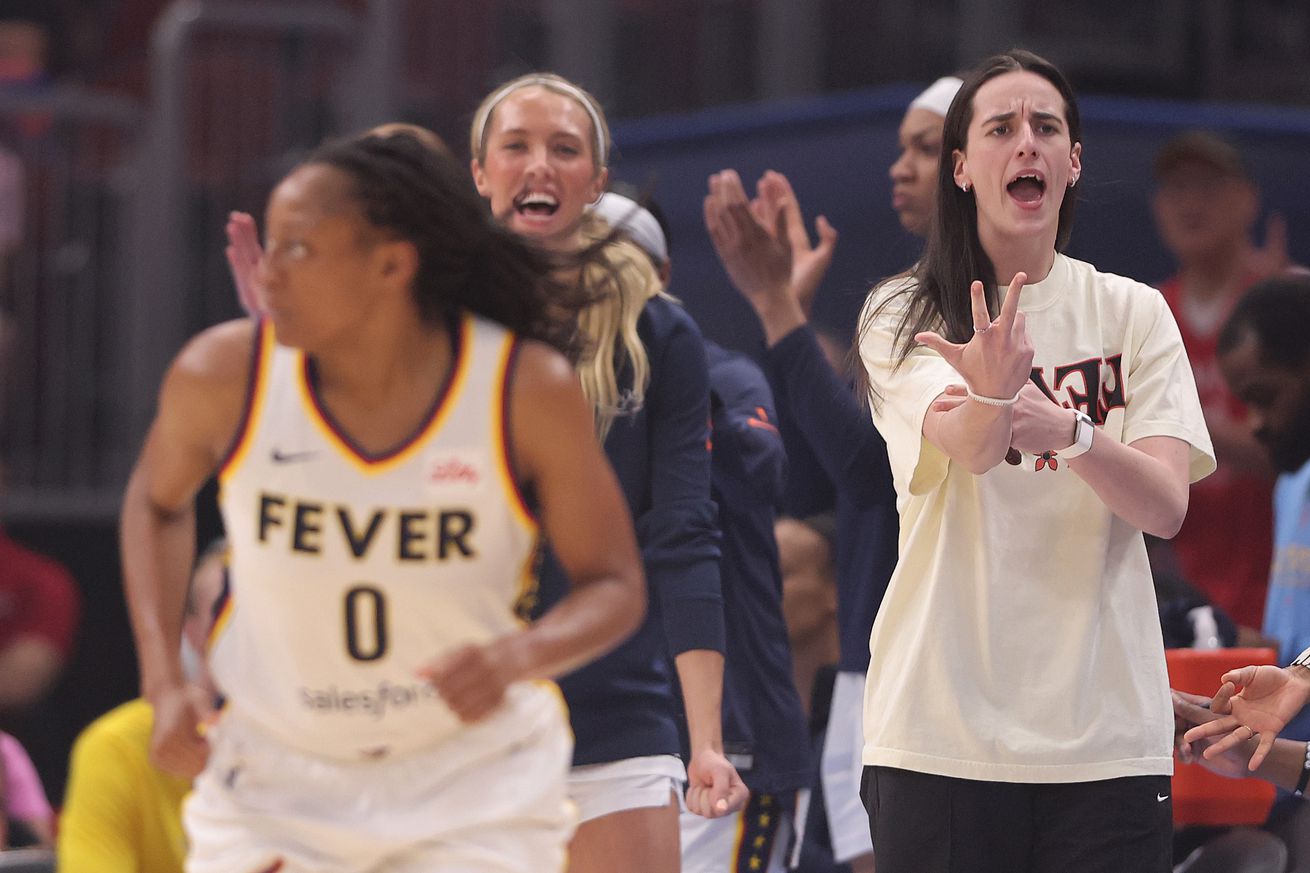 Indiana Fever v Chicago Sky